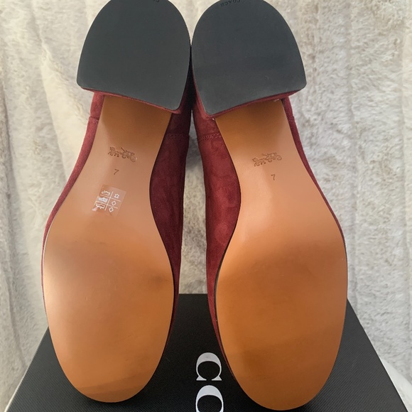 COACH TIA SUEDE BOOTIE - Picture 10 of 11